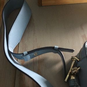 Michael Kors Blue/Gold SM Camera Bag Leather TA-IT0087